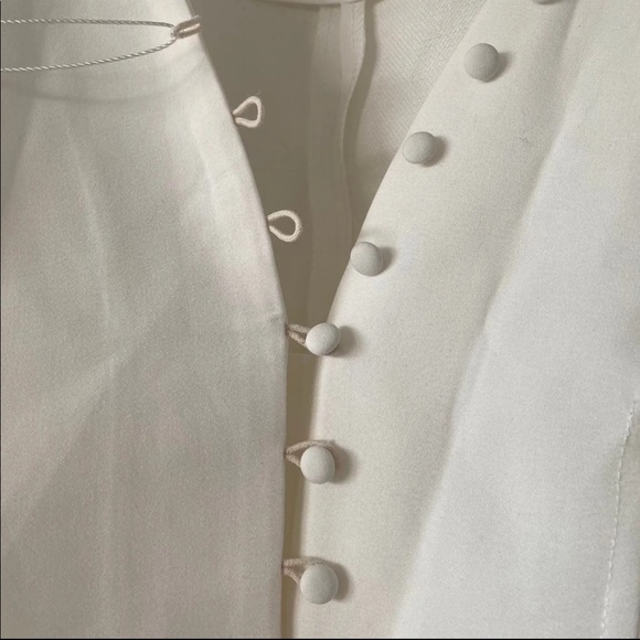 blouse - Picture 5 of 5